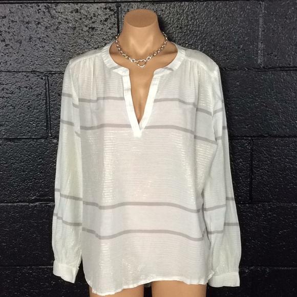 Ann Taylor Tops - Cream and Gold Ann Taylor Top